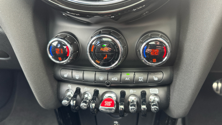 MINI Hatchback 2.0 Cooper S Sport 3dr Auto Petrol Hatchback